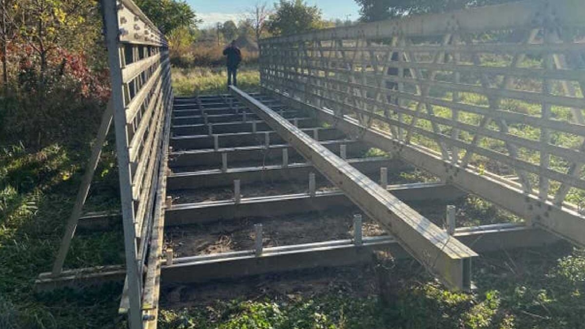 যুক্তরাষ্ট্রে আস্ত সেতু চুরি!