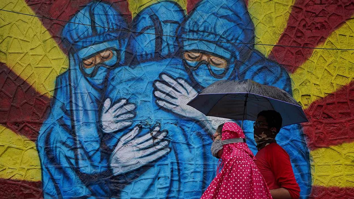 ভারতে লাফিয়ে বাড়ছে ওমিক্রনের রোগী, আক্রান্ত ১০১