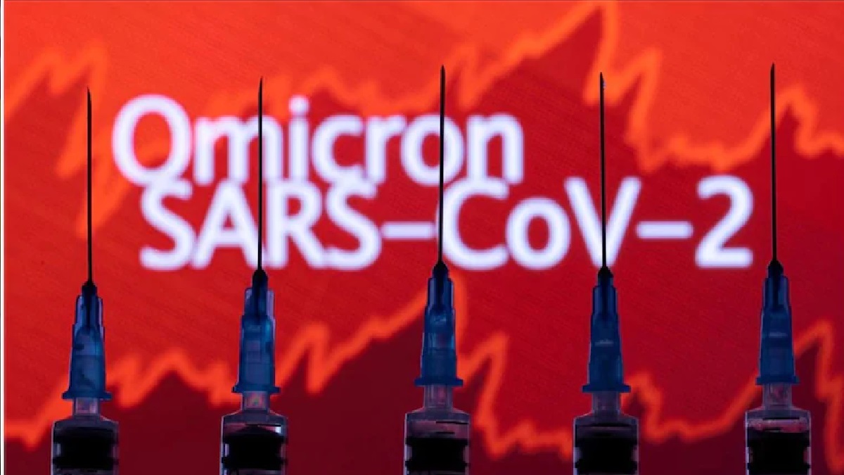 ডেল্টাকে ছাড়িয়ে যেতে পারে ওমিক্রন, আশঙ্কা বিশেষজ্ঞদের