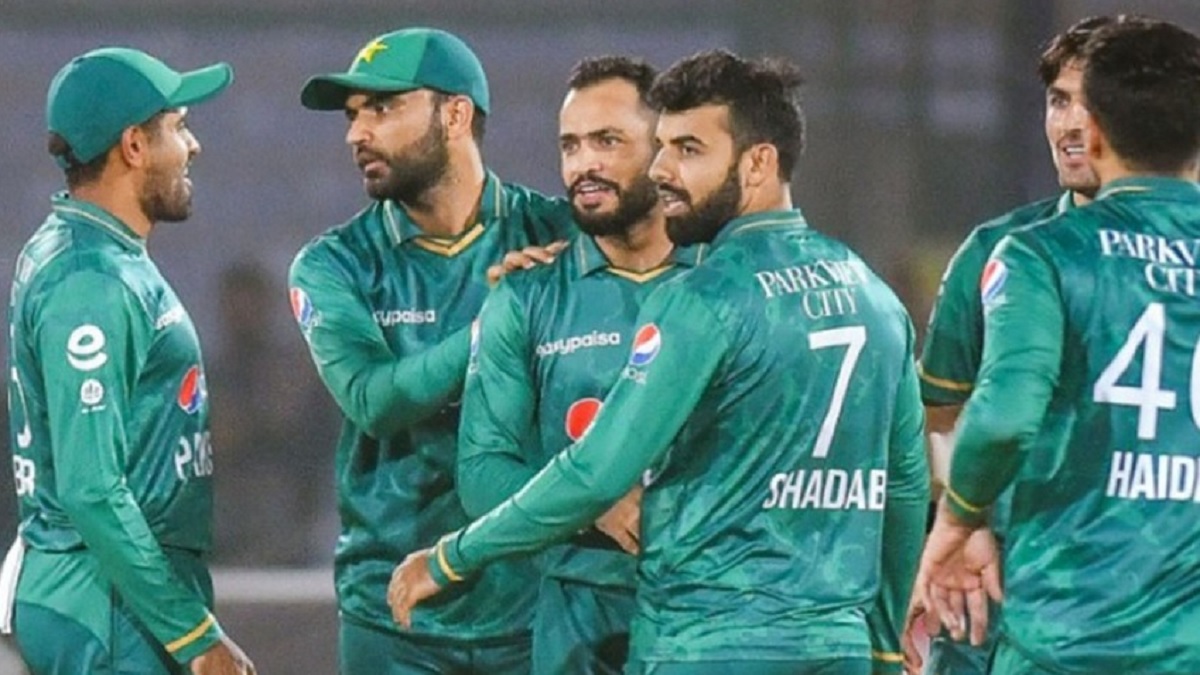 উত্তেজনাকর ম্যাচে ওয়েস্ট ইন্ডিজকে হারিয়ে সিরিজ পাকিস্তানের