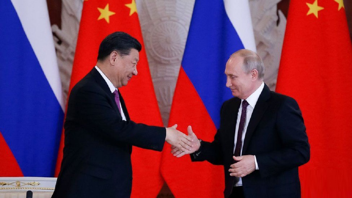 রুশ প্রেসিডেন্টের সাথে চীনা প্রেসিডেন্টের বৈঠক