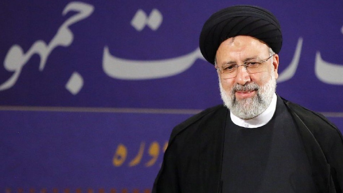 ‘যুক্তরাষ্ট্র দিন দিন দুর্বল হয়ে যাচ্ছে’