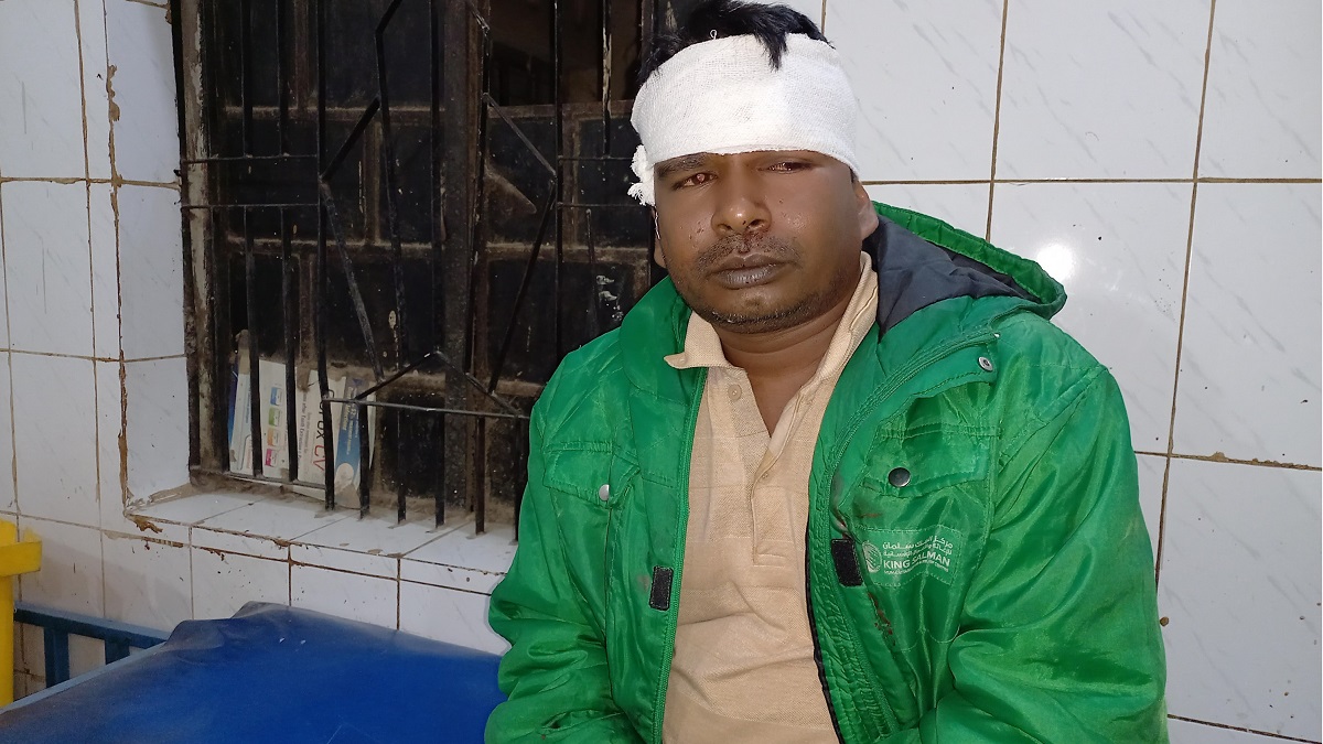 রাজবাড়ীতে ইউপি নির্বাচনে নৌকার কর্মীকে কুপিয়ে জখম