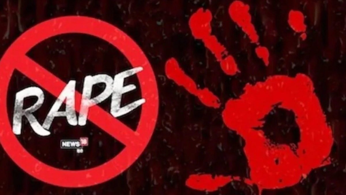 পাবনায় বিয়ের প্রলোভনে স্কুলছাত্রীকে ধর্ষণ ও মারপিটের অভিযোগ