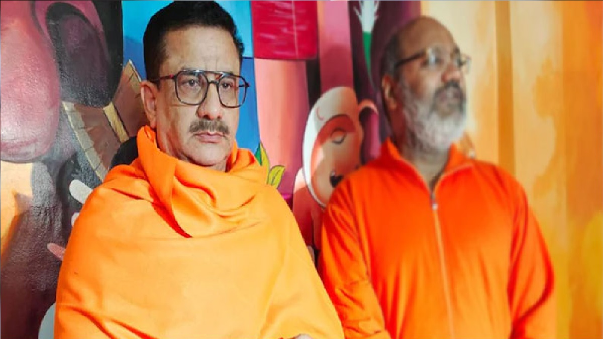 কোরআনের আয়াত অপসারণের চেষ্টাকারী ধর্মান্তরিত