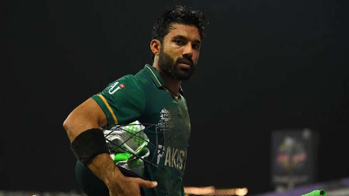 কাউন্টি খেলবেন ফর্মের তুঙ্গে থাকা রিজওয়ান