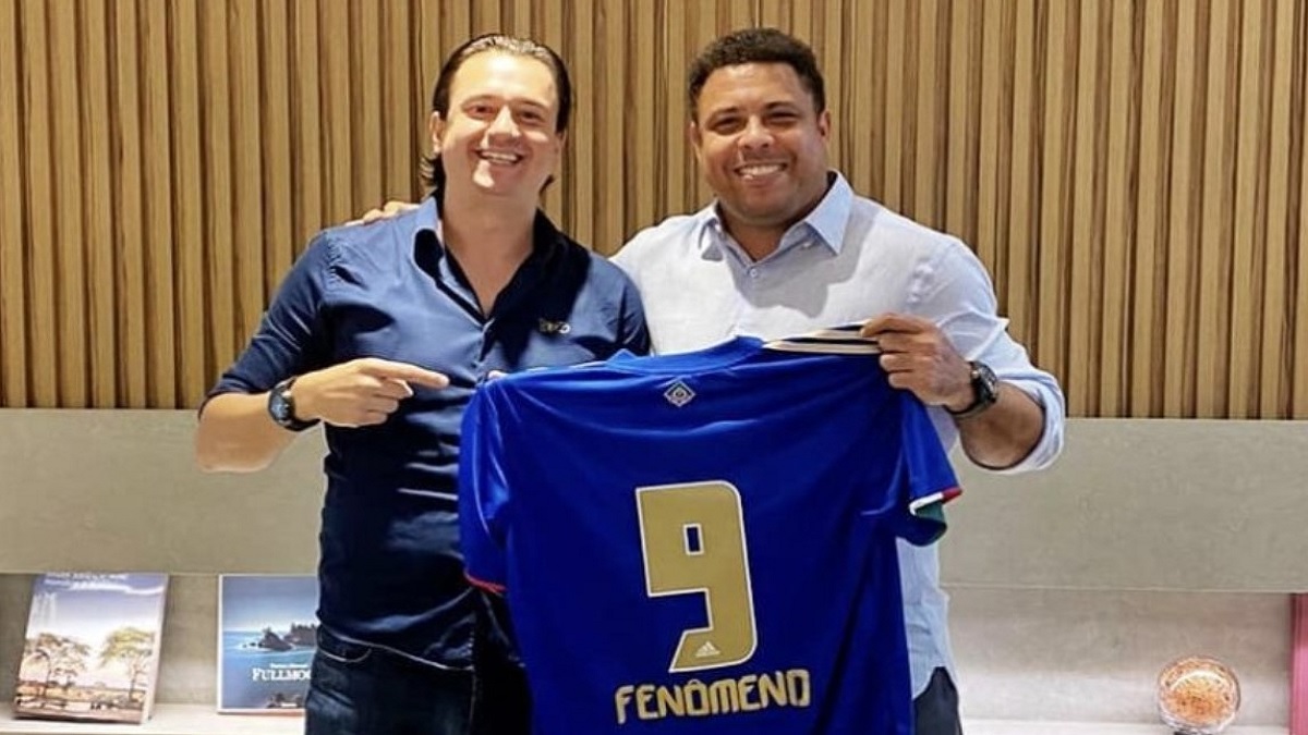 নিজের প্রথম ক্লাবকে কিনে নিলেন রোনাল্ডো