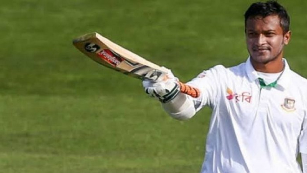 মিরপুর টেস্টে রেকর্ডের সামনে সাকিব