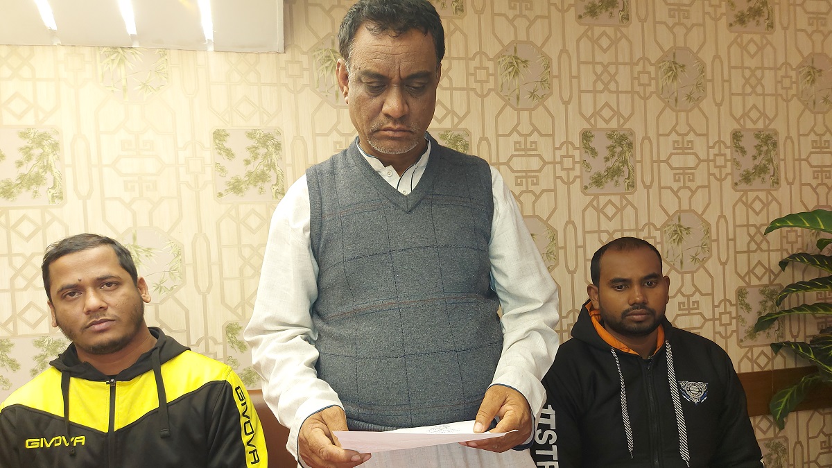 সিরাজগঞ্জে স্বতন্ত্র প্রার্থীর ওপর হামলার অভিযোগ নৌকার প্রার্থীর সমর্থকদের বিরুদ্ধে