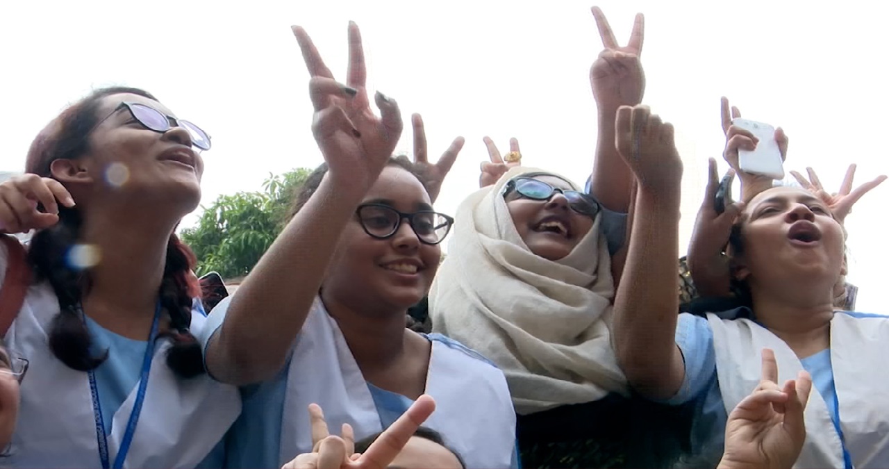 মোবাইলে যেভাবে জানা যাবে এসএসসি’র ফলাফল