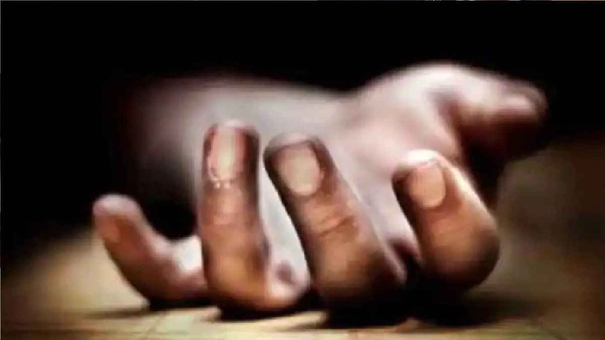 দারিদ্র্য সইতে না পেরে শিক্ষার্থীর আত্মহত্যা