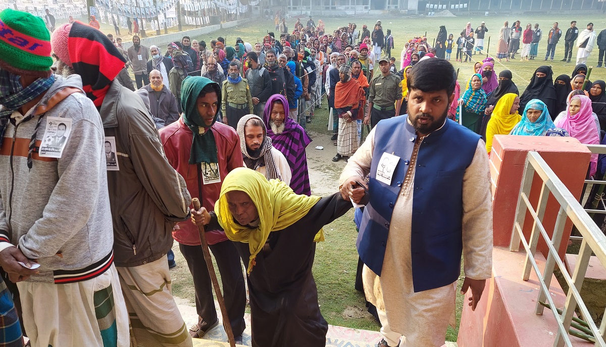 টাঙ্গাইলের ২১ ইউনিয়নের ১১টিতে জয়ী স্বতন্ত্র প্রার্থীরা