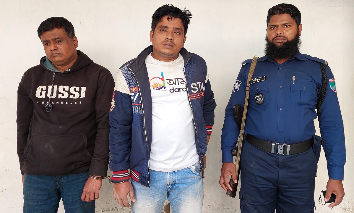 কালীগঞ্জে ব্যবসায়ীকে অজ্ঞান করে লাখ টাকা লুট, আটক ২