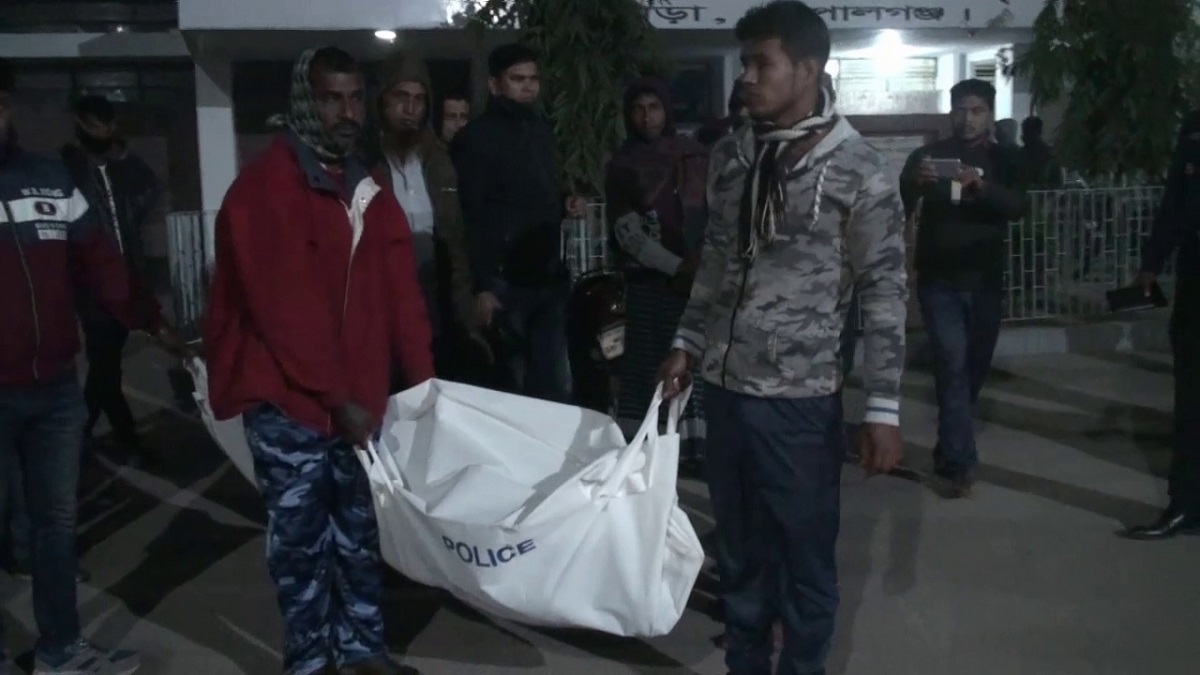 টুঙ্গিপাড়ায় মন্দিরের জমি নিয়ে বিরোধ, নিহত ১