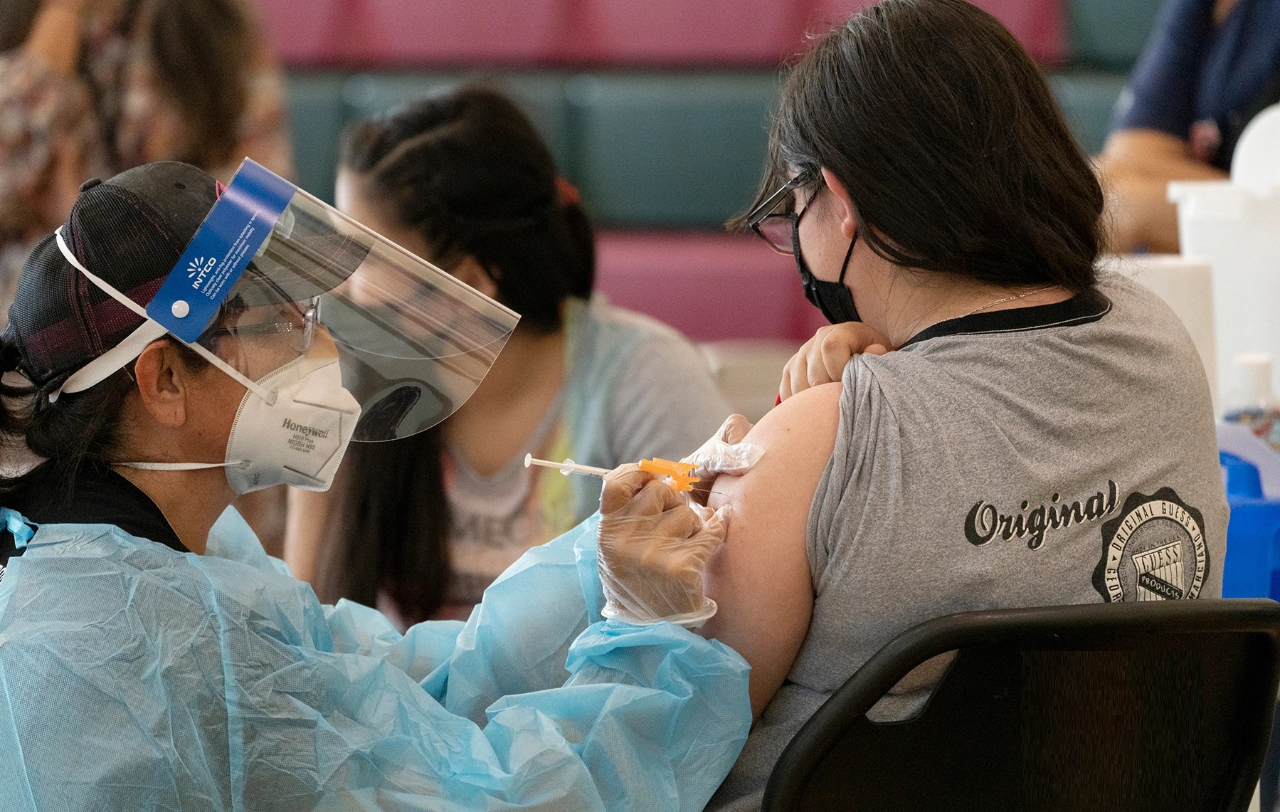 ইসরায়েলে করোনা ভ্যাকসিনের ৪র্থ ডোজের অনুমোদন