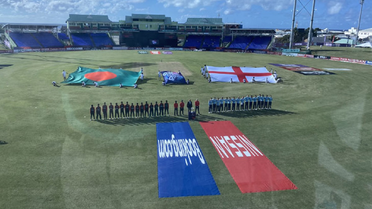 লো স্কোরিং ম্যাচে ঢিমেতালে ব্যাট করছে ইংলিশ যুবারা