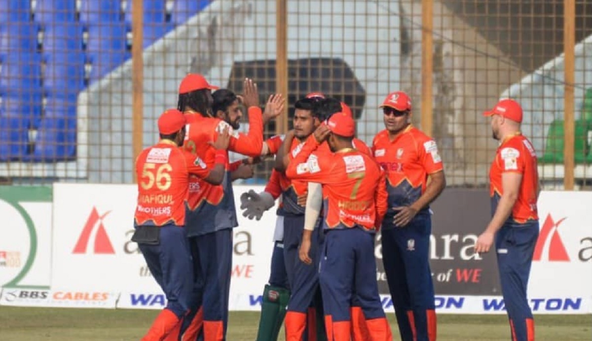 মেহেদী রানার দুর্দান্ত বোলিংয়ে খুলনাকে হারালো বরিশাল