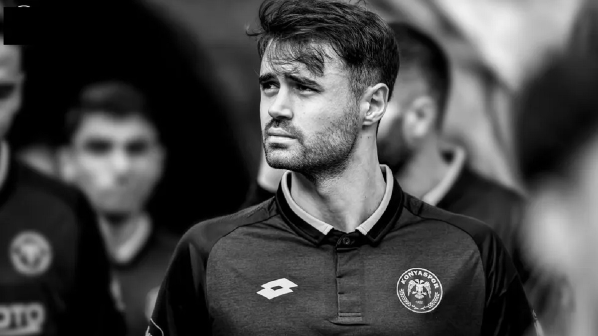 সড়ক দুর্ঘটনায় প্রাণ হারালেন তুর্কি ফুটবলার আহমেত চালিক