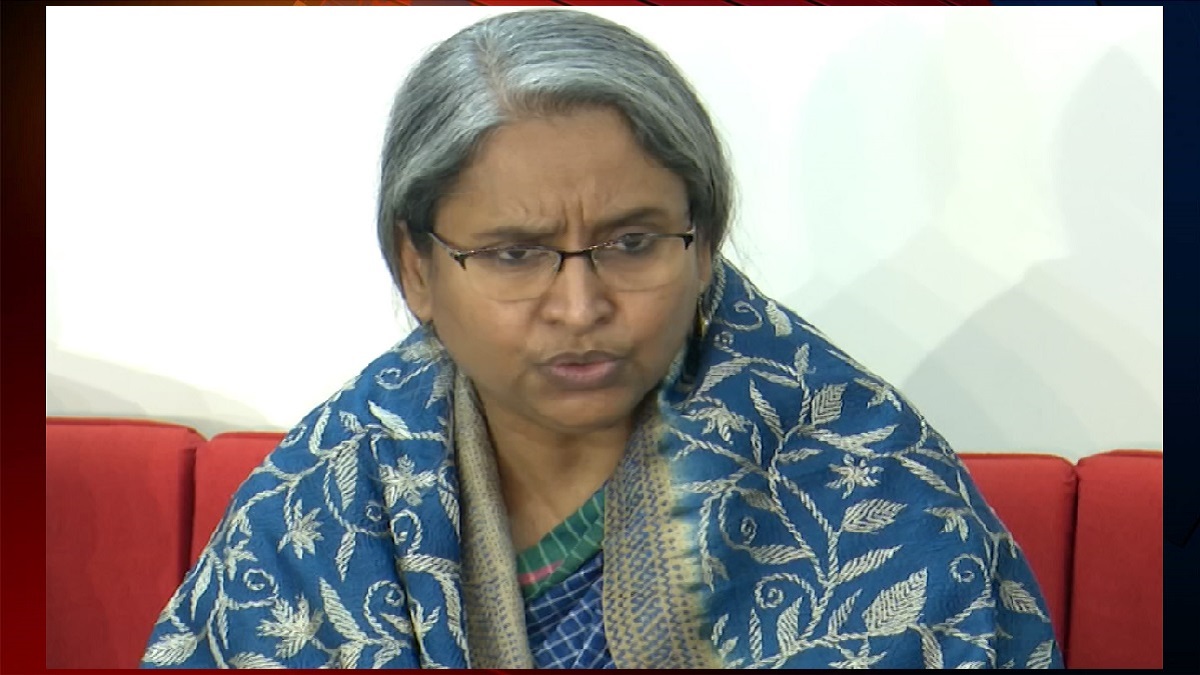 শিক্ষামন্ত্রীর সঙ্গে শাবিপ্রবিতে আন্দোলনরত শিক্ষার্থীদের আলোচনা চলছে