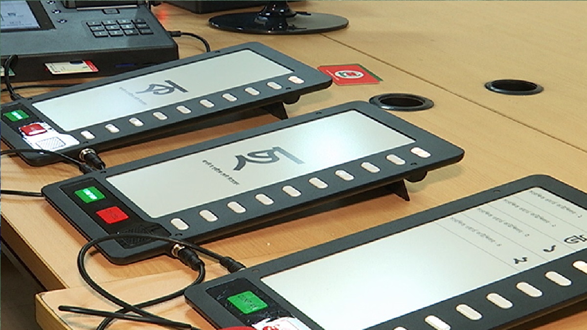 প্রথমবারের মতো ইভিএমে ভোট হবে নারায়ণগঞ্জের সব কেন্দ্রে