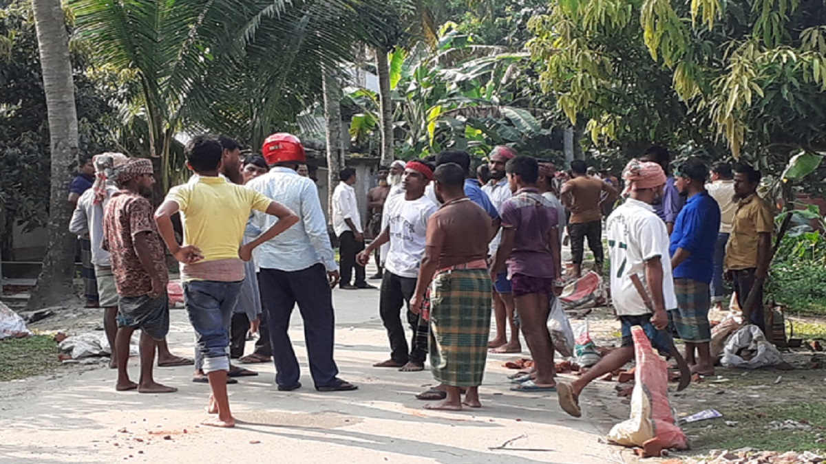 ফরিদপুরে দুই পক্ষের সংঘর্ষ, আহত ১৫