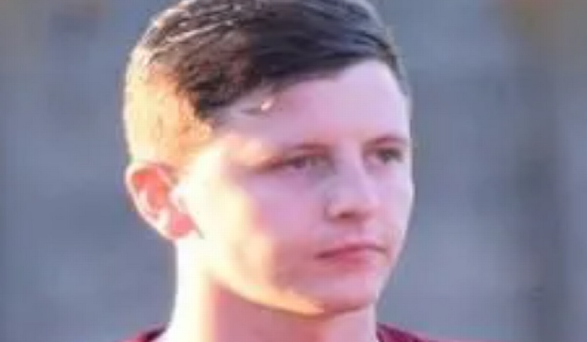 হৃদযন্ত্রের ক্রিয়া বন্ধ হয়ে মাঠেই ফুটবলারের মৃত্যু