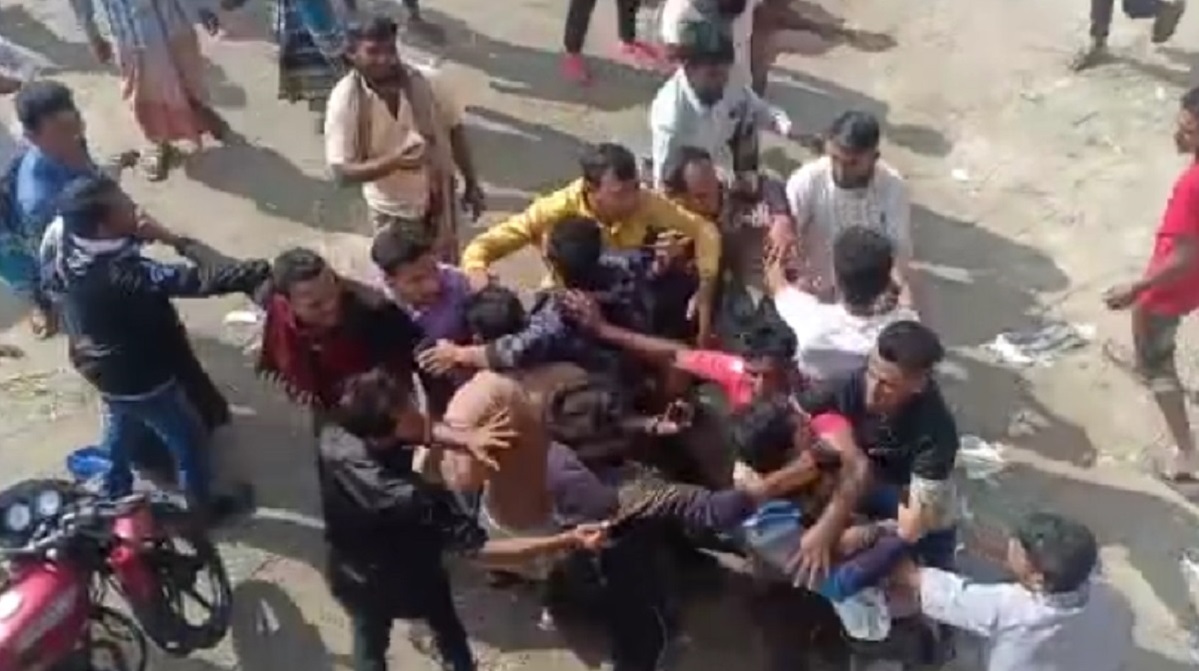 কোটালীপাড়ায় গণপিটুনির শিকার হলেন প্রিজাইডিং অফিসার