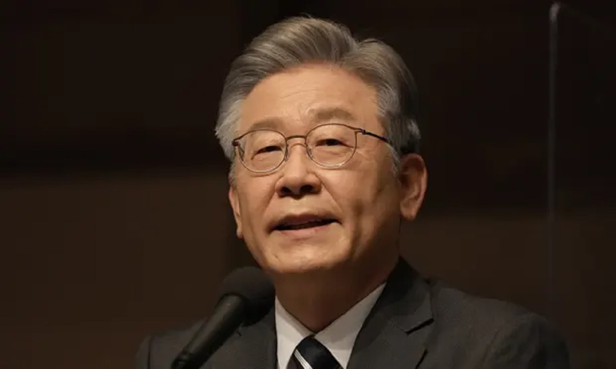 প্রেসিডেন্ট প্রার্থীর প্রতিশ্রুতি, ‘টাক মাথায় চুল গজানোর খরচ দেবে সরকার’!