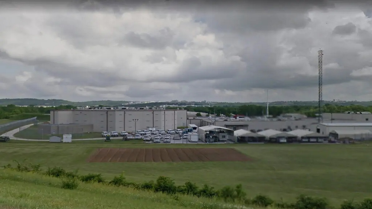 কারাবন্দিদের করোনা চিকিৎসায় ঘোড়ার কৃমিনাশক, আইনি পদক্ষেপ