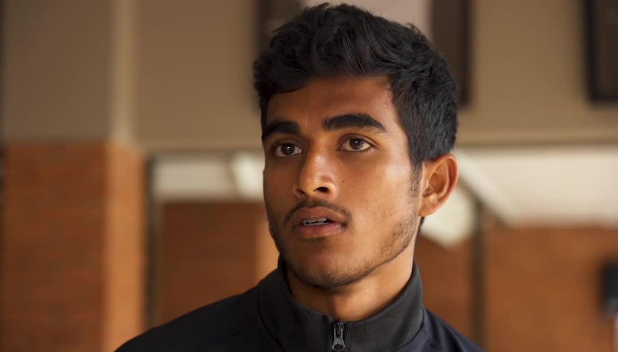 নওরোজ প্রান্তিকের ক্রিকেটের প্রতি ভালোবাসা ছড়িয়েছে মুগ্ধতা