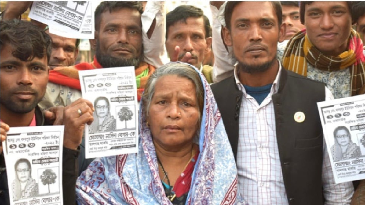 চেয়ারম্যান মেম্বারদের কাছ থেকে সাহায্য না পেয়ে নিজেই নির্বাচনে দাঁড়িয়েছেন ভিক্ষুক নাসিদা