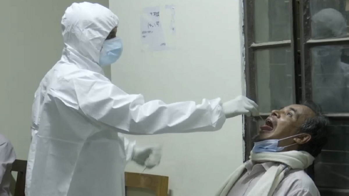 চট্টগ্রামে দুই সপ্তাহে আক্রান্তের হার বেড়েছে ২৬ গুণ