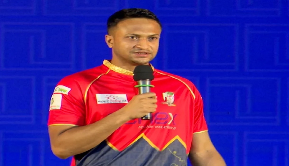 টস জিতে ফিল্ডিংয়ের সিদ্ধান্ত নিলো সাকিবের বরিশাল