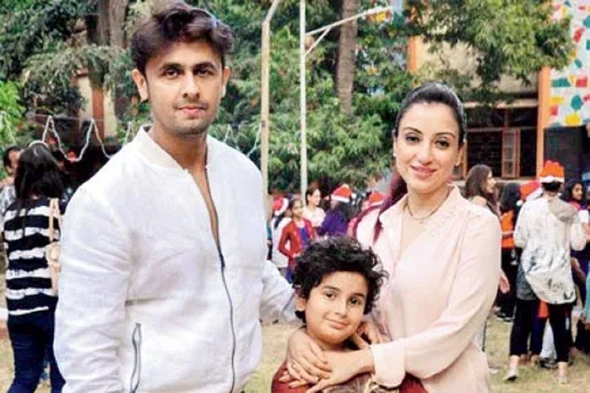 সপরিবারে করোনা আক্রান্ত সোনু নিগাম