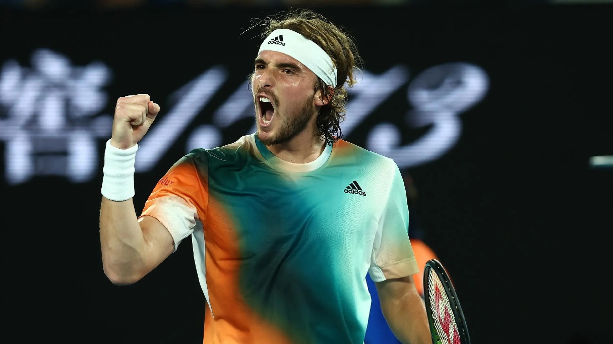 সিনারকে হারিয়ে সেমিতে ‘গ্রিক গড’ সিসিপাস