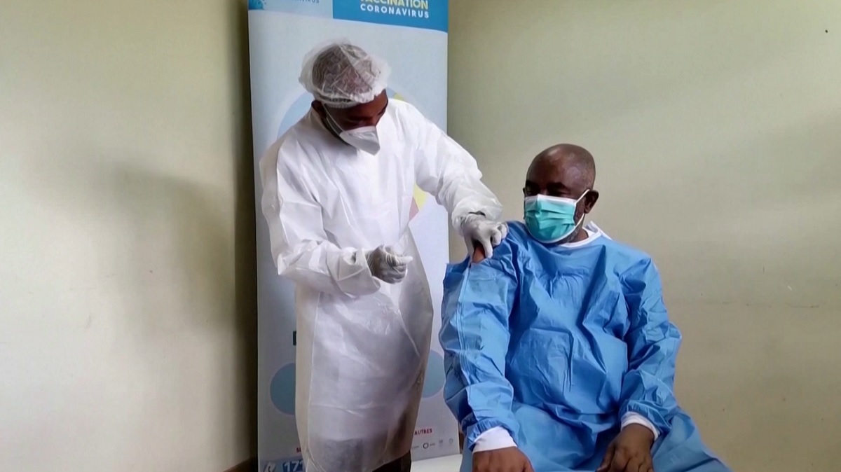 ১৪৪ দেশে শতকোটি ডোজ টিকা পাঠালো কোভ্যাক্স