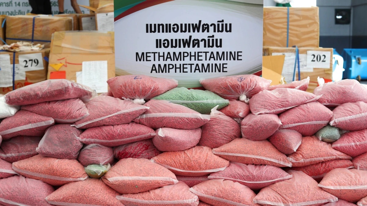 কেন শীর্ষ মাদক উৎপাদনকারীতে পরিণত হচ্ছে মিয়ানমার?