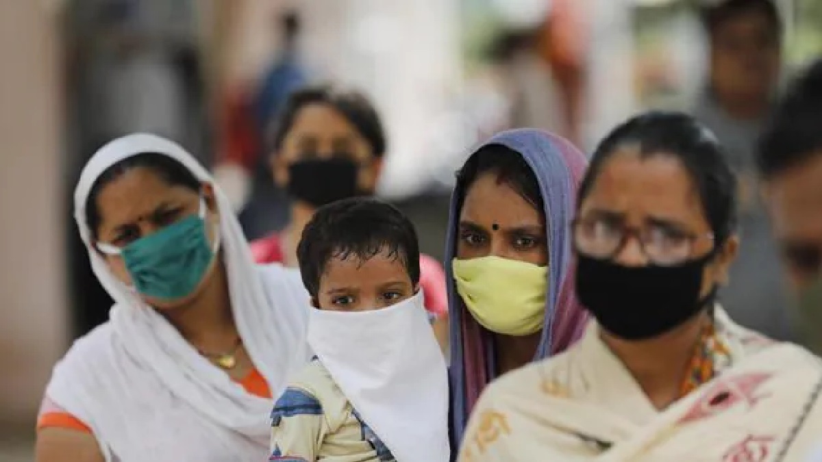 নয়াদিল্লিতে করোনা সংক্রমণের হার বেড়েছে ২৯ শতাংশ