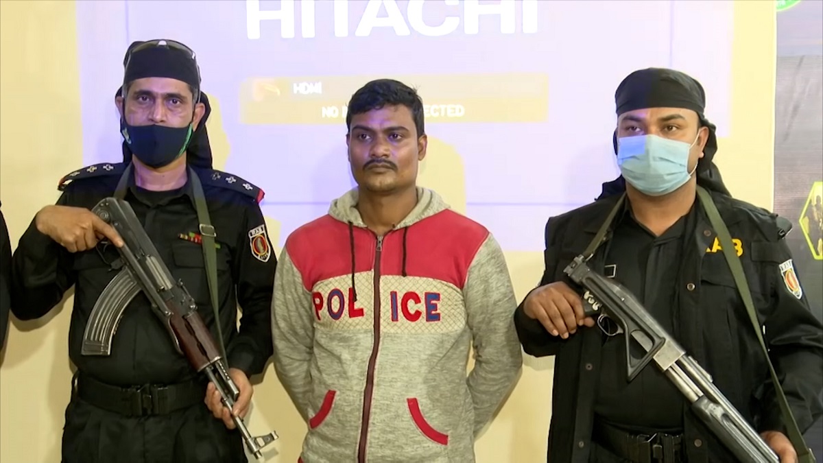 অ্যাসিড নিক্ষেপের ভয় দেখিয়ে শিশুদের ধর্ষণ করতো উত্তম