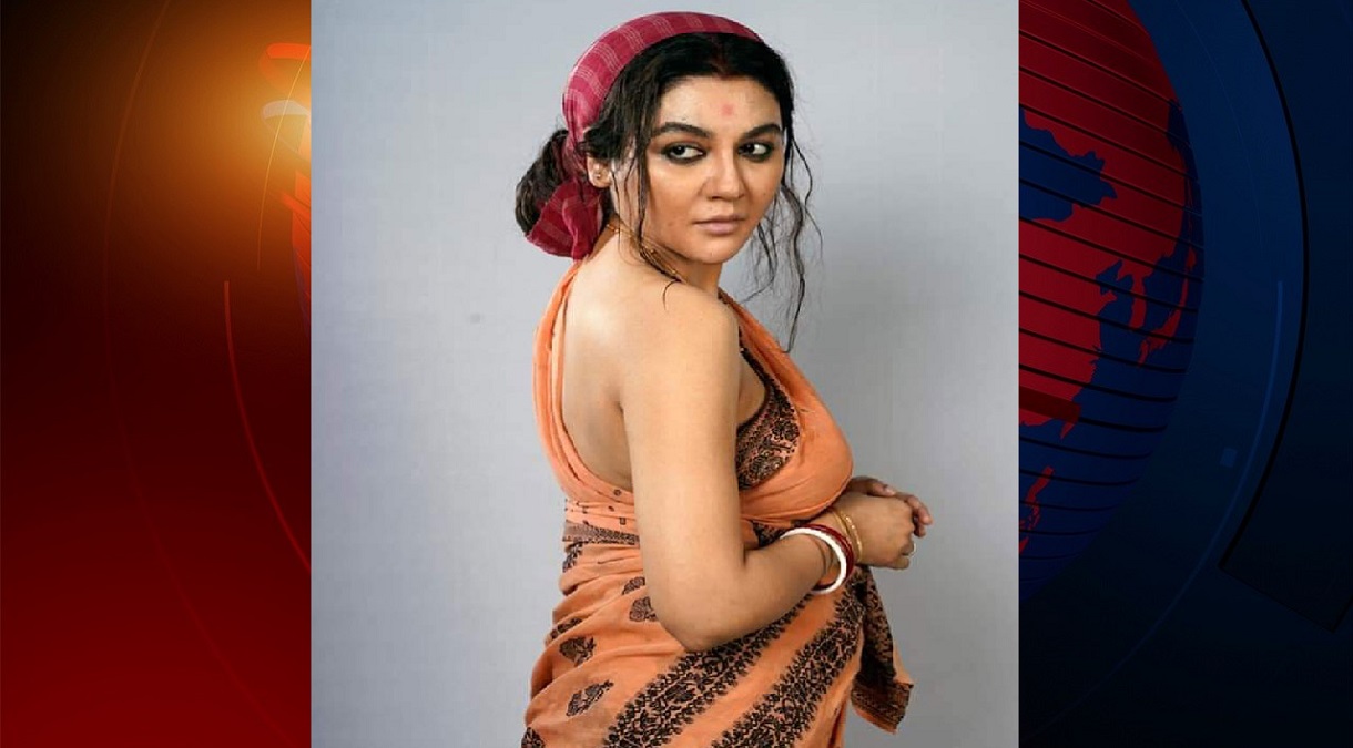 ‘পুতুলনাচের ইতিকথা’র প্রধান চরিত্রে আসছেন জয়া