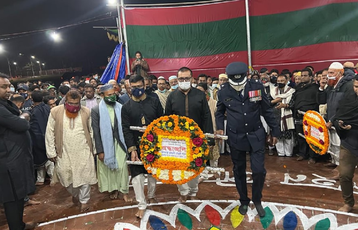 ভাষাশহীদদের প্রতি এমপি শাওনের শ্রদ্ধা