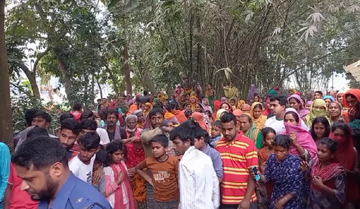 গোবিন্দগঞ্জে নিখোঁজ কিশোরীর বস্তাবন্দি মরদেহ উদ্ধার