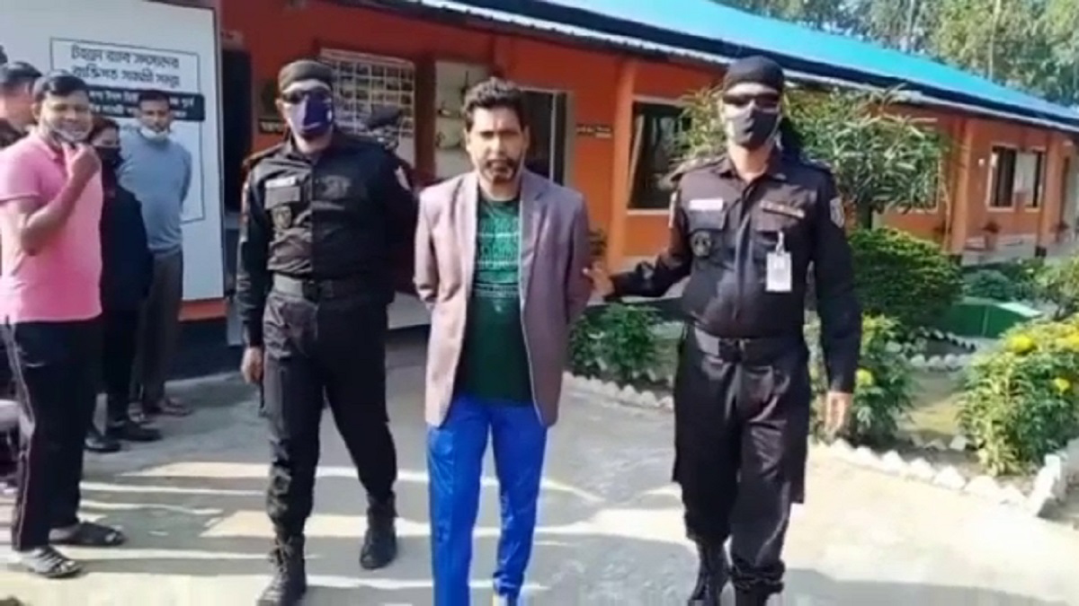 গাজীপুরে হত্যা মামলায় আওয়ামী লীগ নেতা গ্রেফতার