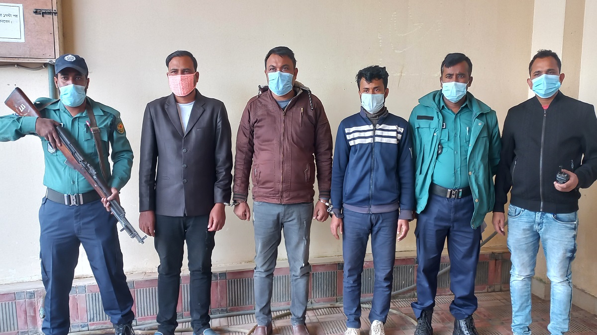 গাজীপুরে ডেকে এনে কিশোরীকে ধর্ষণ, গ্রেফতার ৩