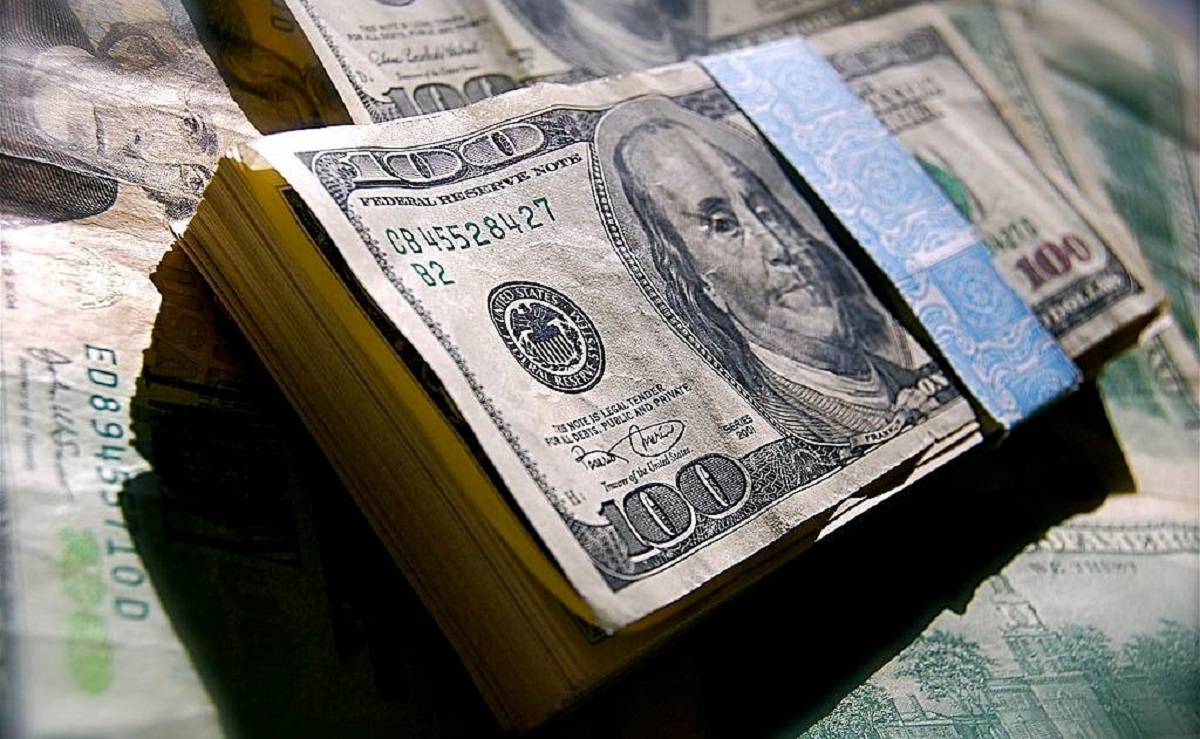 সপ্তাহ জুড়ে মার্কিন ডলারের দর অপরিবর্তিত