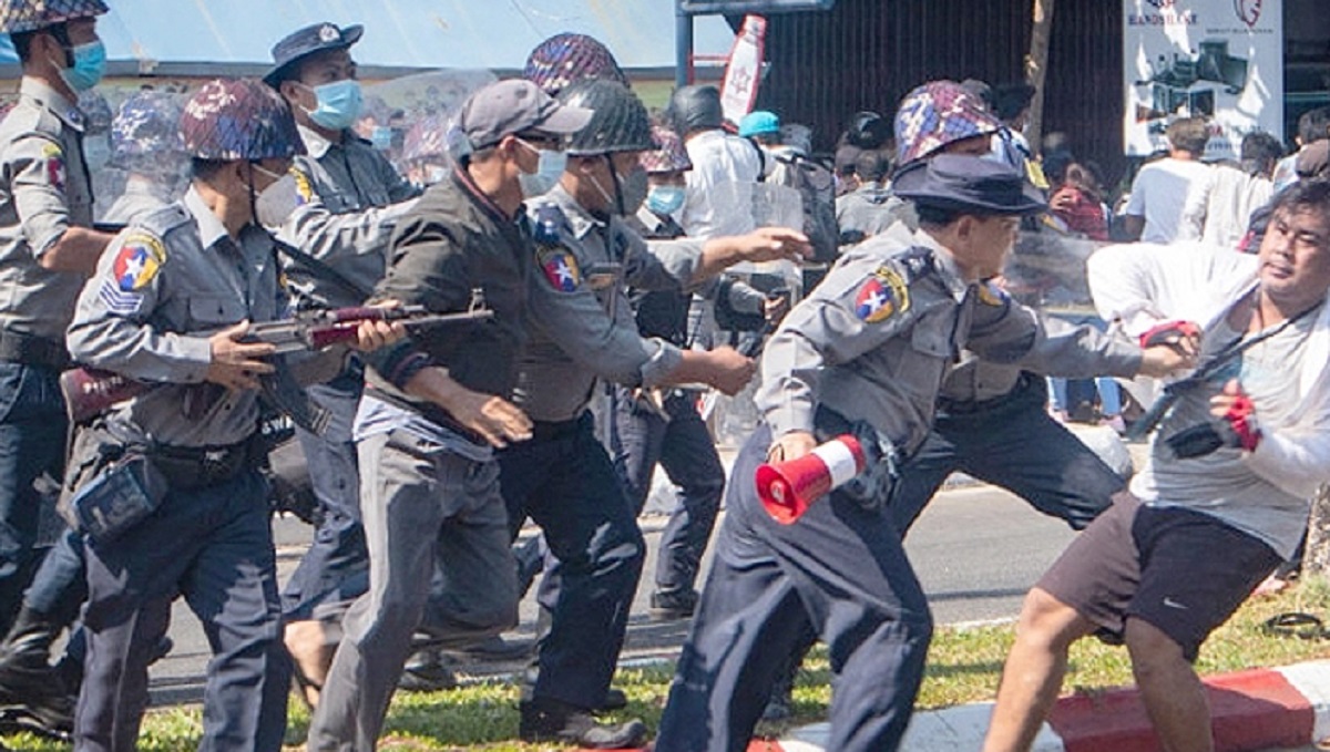 ৮০০ বন্দীকে মুক্তির ঘোষণা মিয়ানমার জান্তার