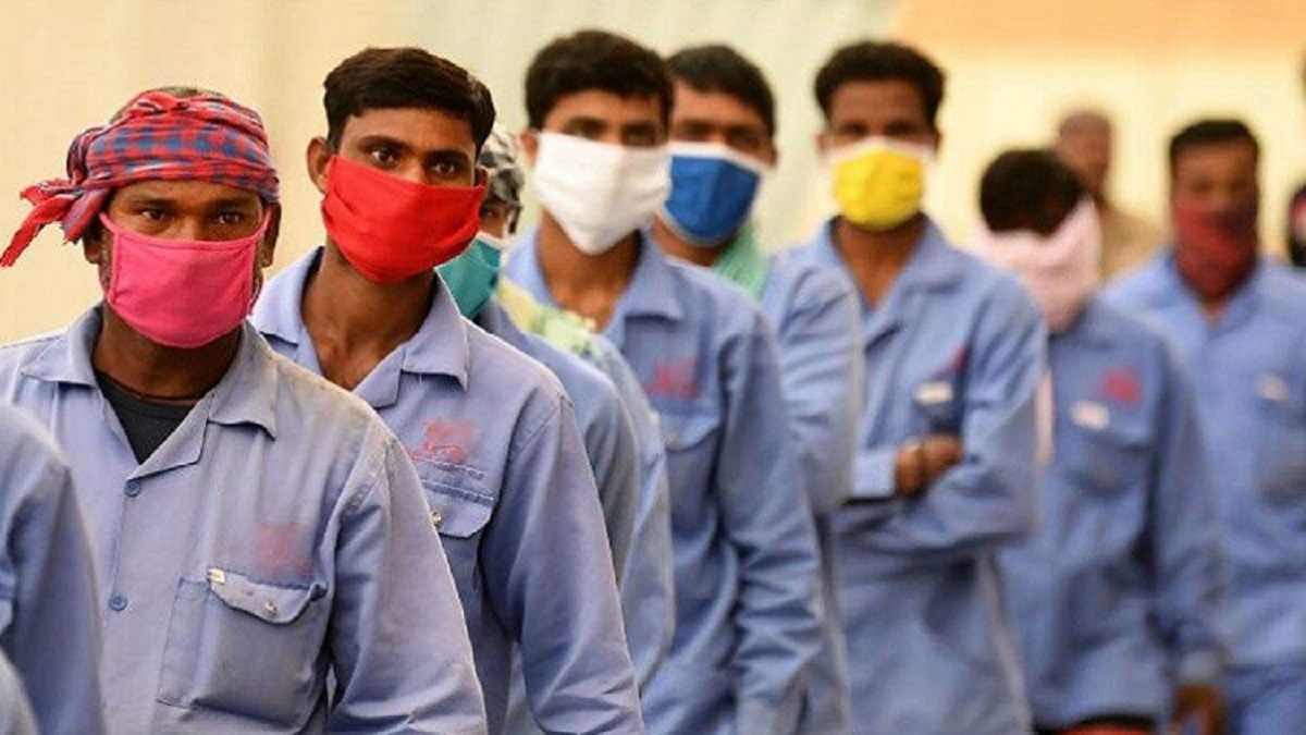 দেশে ফেরত আসা প্রবাসীদের ৬৯ শতাংশই ঋণ নিয়ে সংসার চালাচ্ছেন: ওকাপ