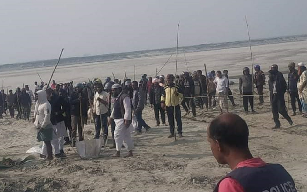 টাঙ্গাইলে আধিপত্য বিস্তারকে কেন্দ্র করে সংঘর্ষ-গোলাগুলি, আহত ১০