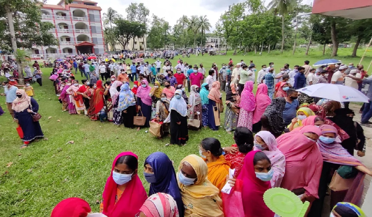 দেশে করোনা টিকা কার্যক্রমের এক বছর