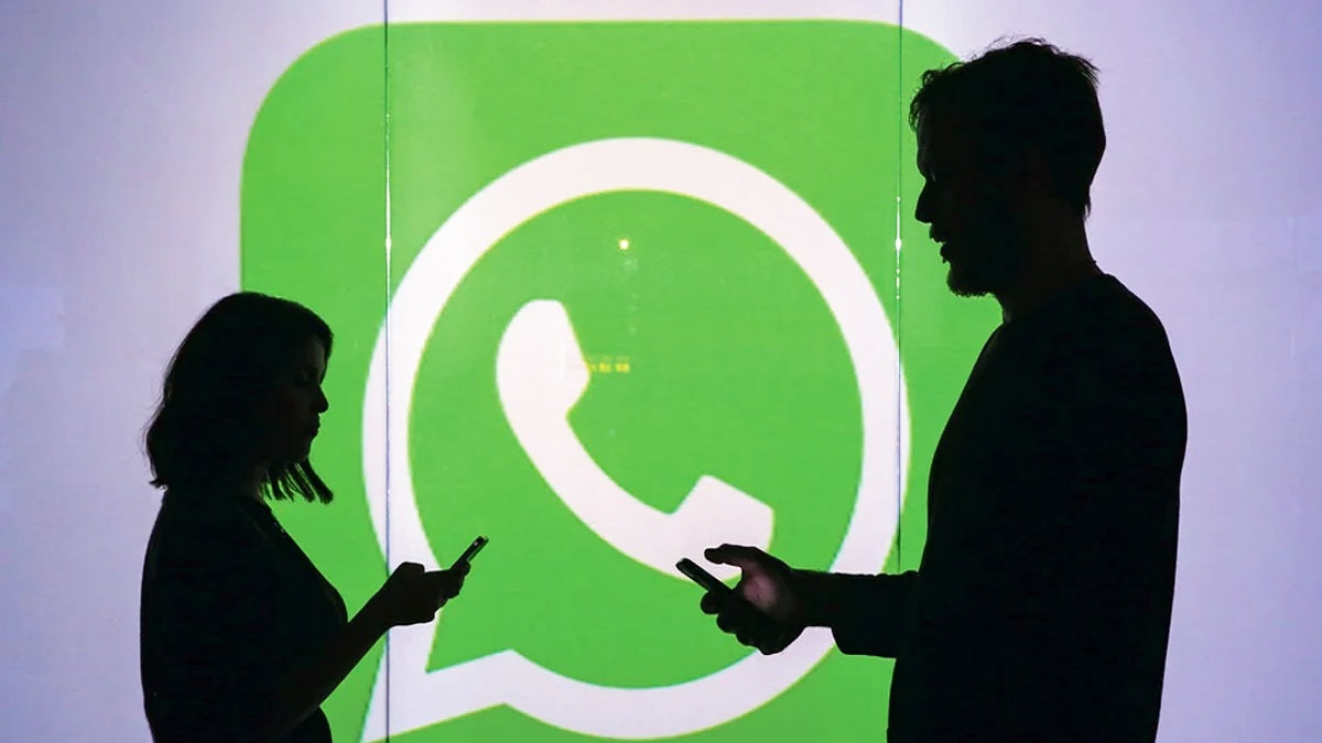 হোয়াটসঅ্যাপ ব্যবহারে গুনতে হবে অতিরিক্ত অর্থ